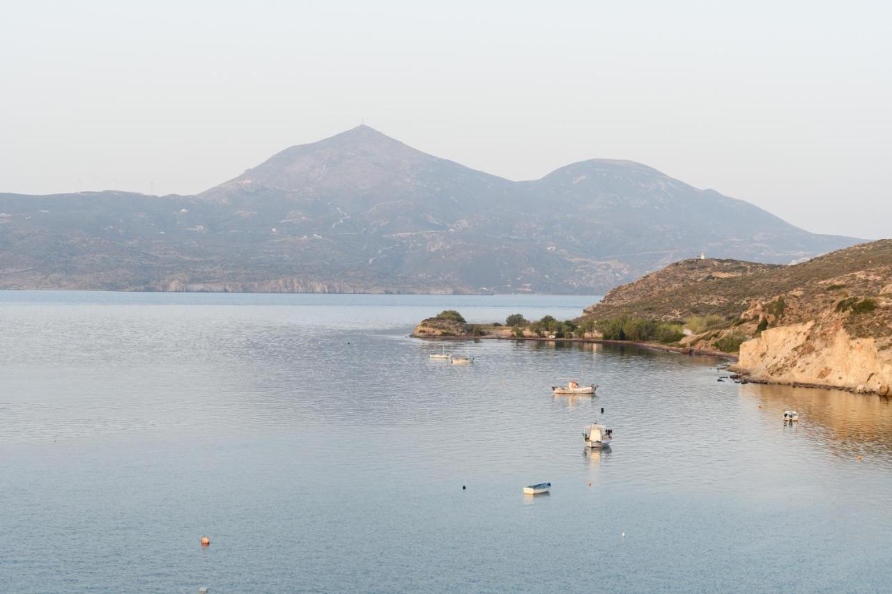Villa Notos Adamantas  Bagian luar foto
